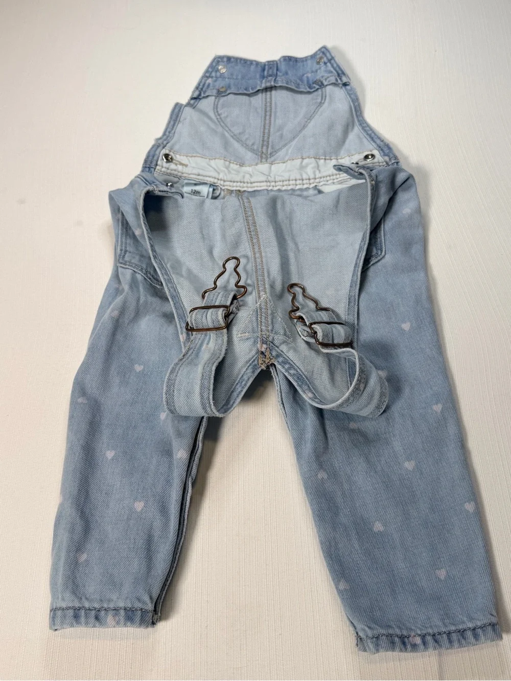 OshKosh B’gosh Baby Girls 12M Denim Overalls Heart Pocket Pink Hearts Bib